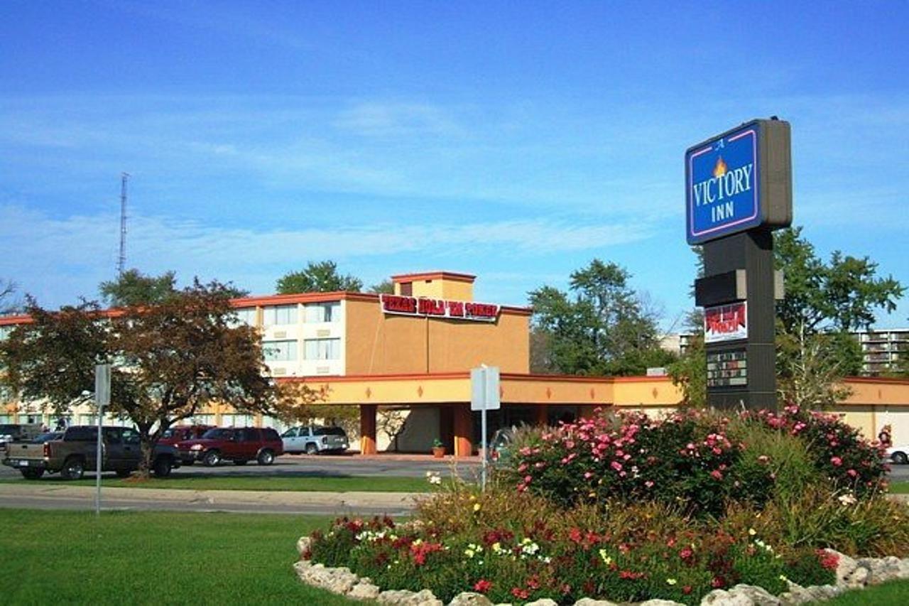 A Victory Inn - Mount Clemens Exterior photo